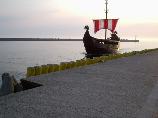 Statek "Wiking"