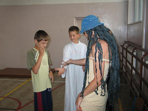 A tu_ Hmm... Kusyaca propoyzcja #OazaONDWolaŁużańska2006