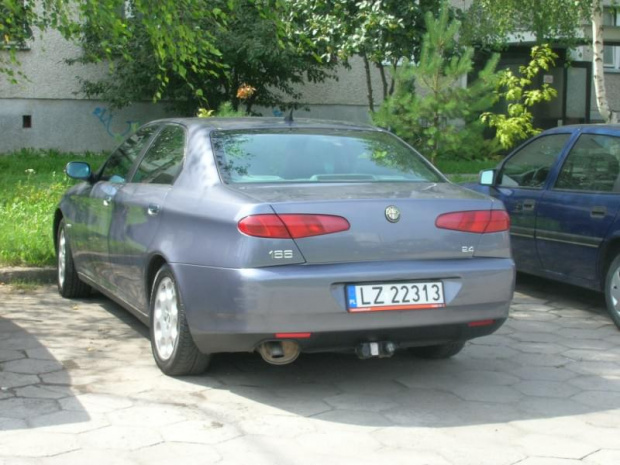 Alfa Romeo 166