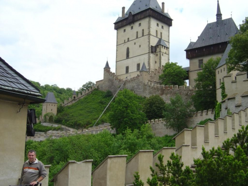 Mur i baszty #Zamek #Karlstejn #Czechy